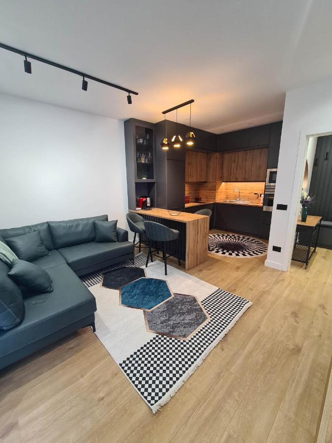 Grey Luxury Apartment Gjirokaster Ngoại thất bức ảnh