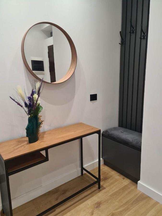 Grey Luxury Apartment Gjirokaster Ngoại thất bức ảnh
